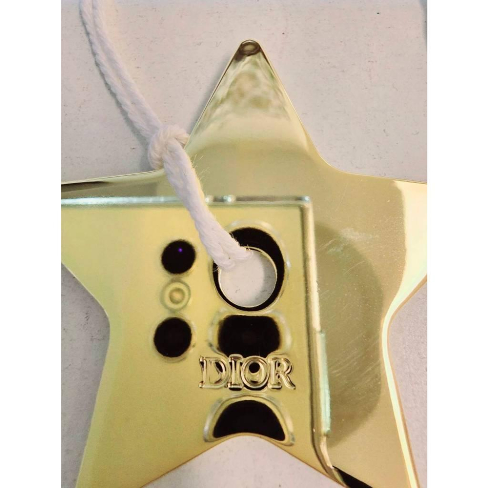 關注折價【DIOR】專櫃正品 高質感金色星星掛飾 吊飾 吊牌-細節圖3