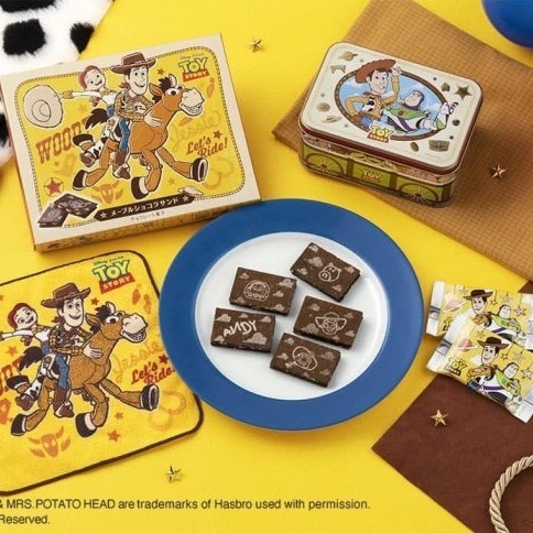 ArielWish日本東京迪士尼聯名TOKYO BANANA玩具總動員蜂糖巧克力酥脆餅乾-日本製-鐵罐款-現貨*1在台-細節圖2