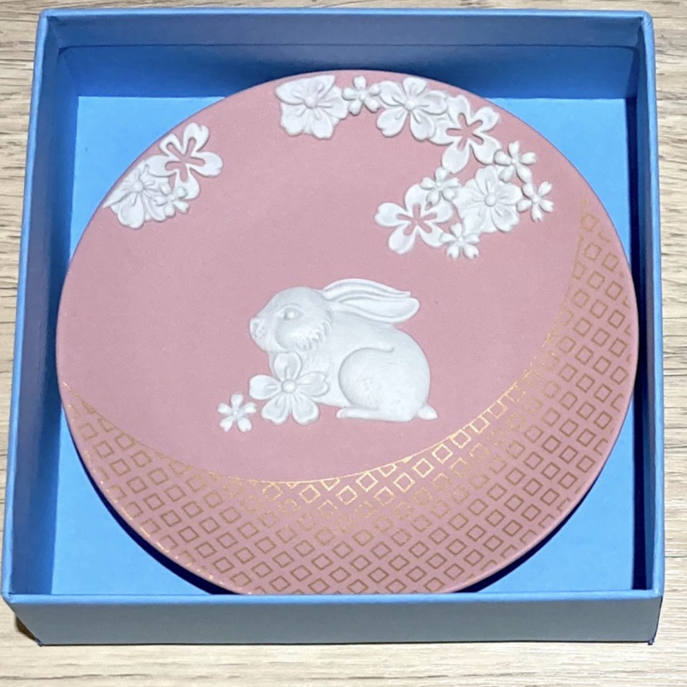 Ariel Wish英國WEDGWOOD日本進口限量版2023兔年生肖瓷器紀念盤生日禮物週年紀念禮品-絕版品，最後一個-細節圖8