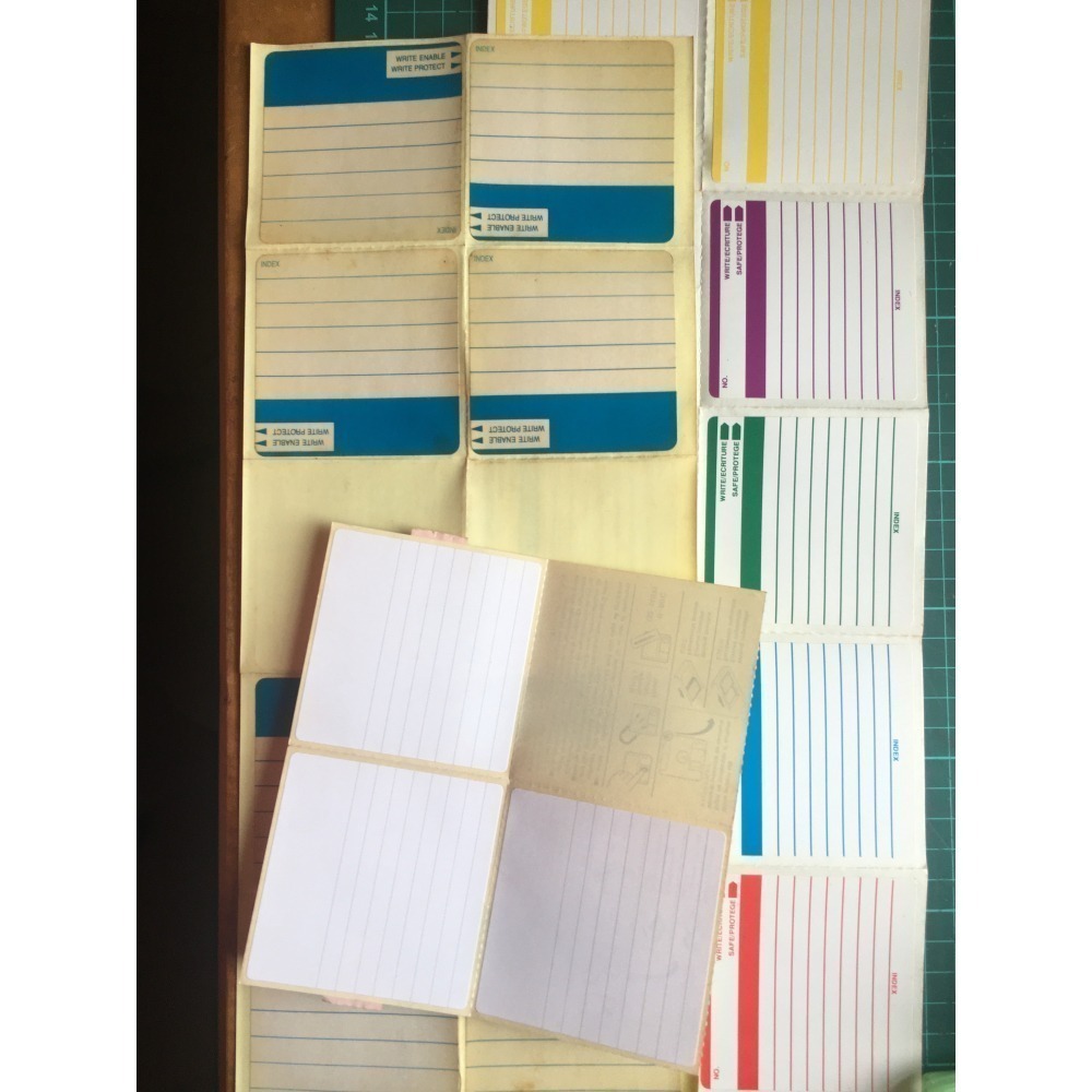 懷舊 5.25吋 古董 磁片 軟碟片 / 3.5吋磁片收納盒 標籤貼紙 (收藏用)-細節圖5