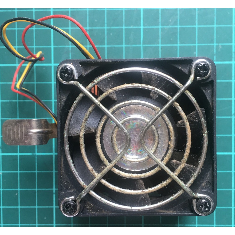 舊cpu 散熱器+風扇 (收藏用)-細節圖3