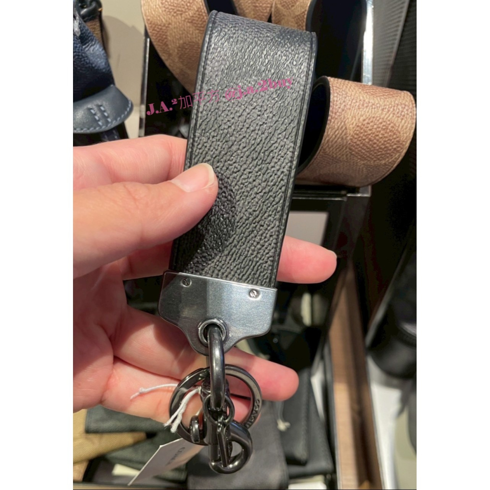 🍁J.A.²加平方🇨🇦代購🍁Coach 吊飾 鑰匙圈 掛飾 包包掛飾 行李吊牌 男生 女生❗️預購❗️-細節圖4
