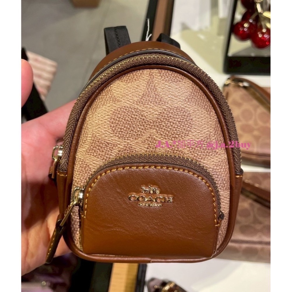 🍁J.A.²加平方🇨🇦代購🍁Coach 吊飾 鑰匙圈 掛飾 包包掛飾 行李吊牌 男生 女生❗️預購❗️-細節圖8