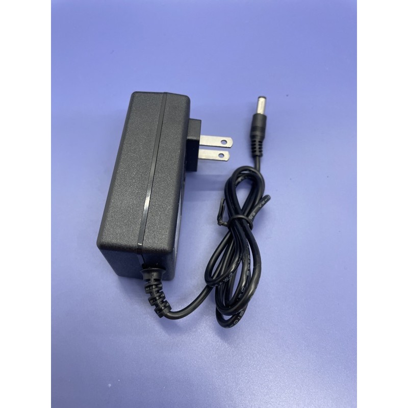 現貨 21v 2A  電池充電器-細節圖2