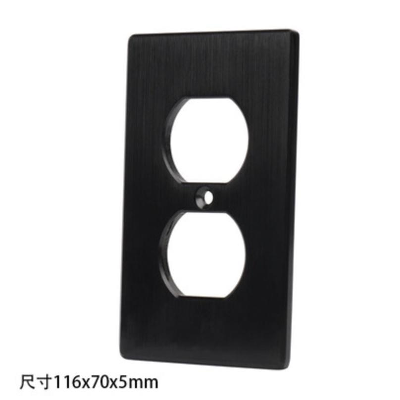 【川木】精美碳纖維 發燒電源雙孔蓋板【台灣現貨】音響二眼 面板 壁面插座 蓋板 cooper ig8300 一聯二孔-細節圖2