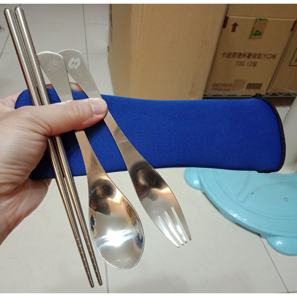 不鏽鋼 環保餐具組  餐具組（ 紅色/藍色）  附潛水布收納袋 (湯匙+筷子+叉子)-細節圖2
