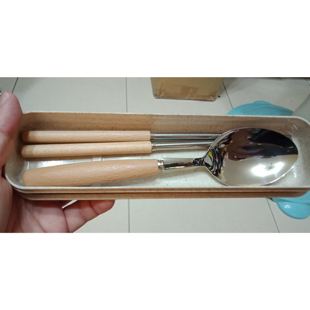 304不鏽鋼 餐具組 木質握柄 環保餐具2入 (筷子+湯匙) 小麥桔梗PP收納盒-細節圖2