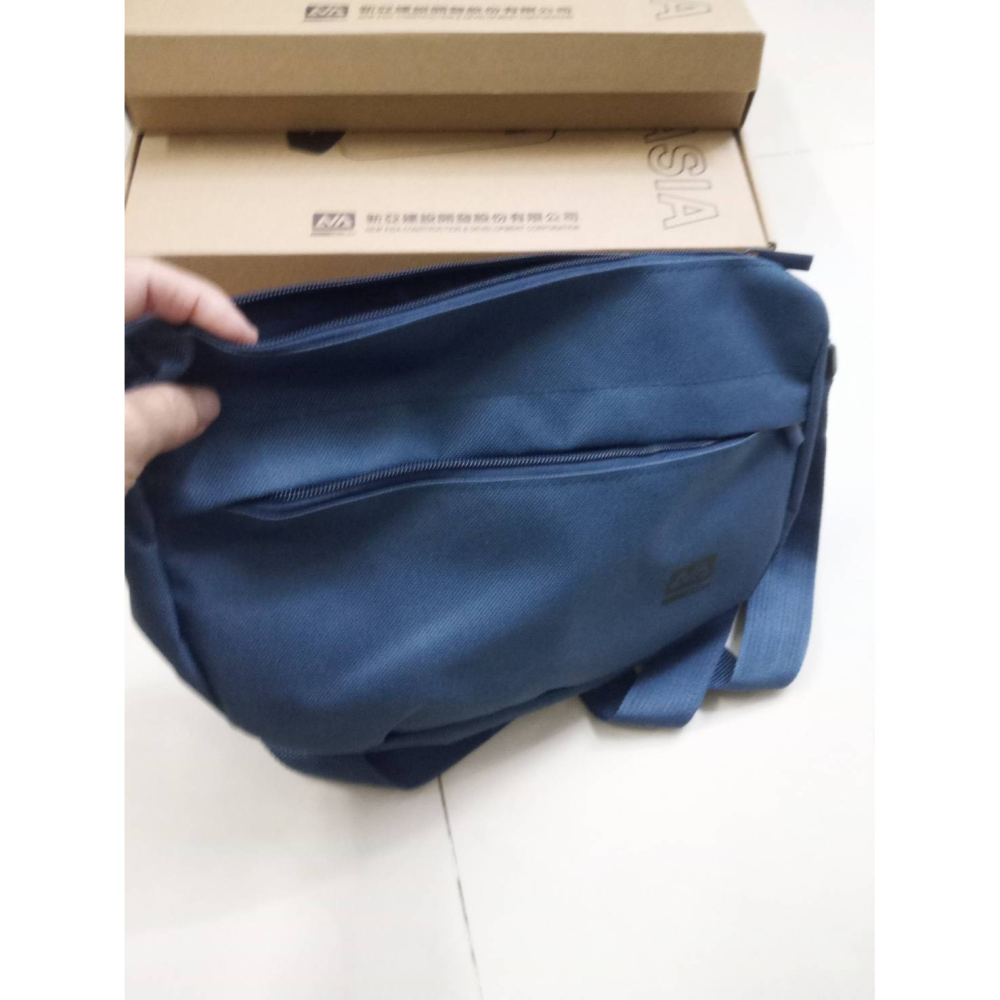 NEW ASIA 輕量 休閒側背包 斜背包 隨身包 提袋 新建-細節圖3