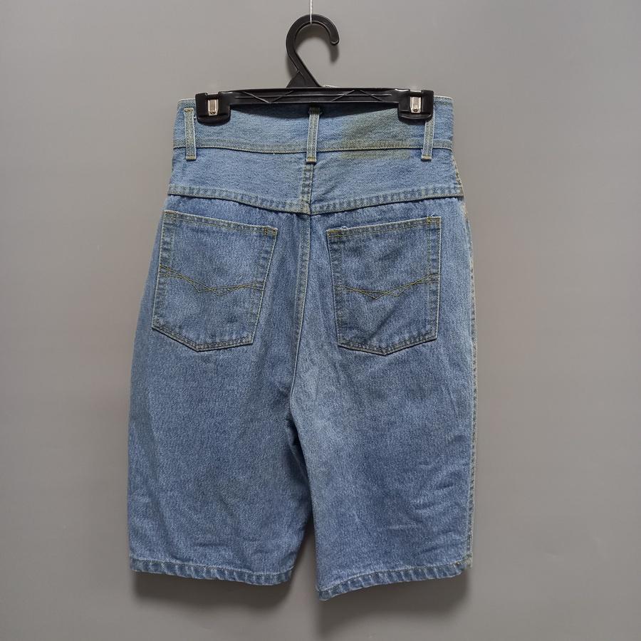 220902舊愛古著 高腰牛仔刷破五分褲短褲二手 背面有黃漬-細節圖2