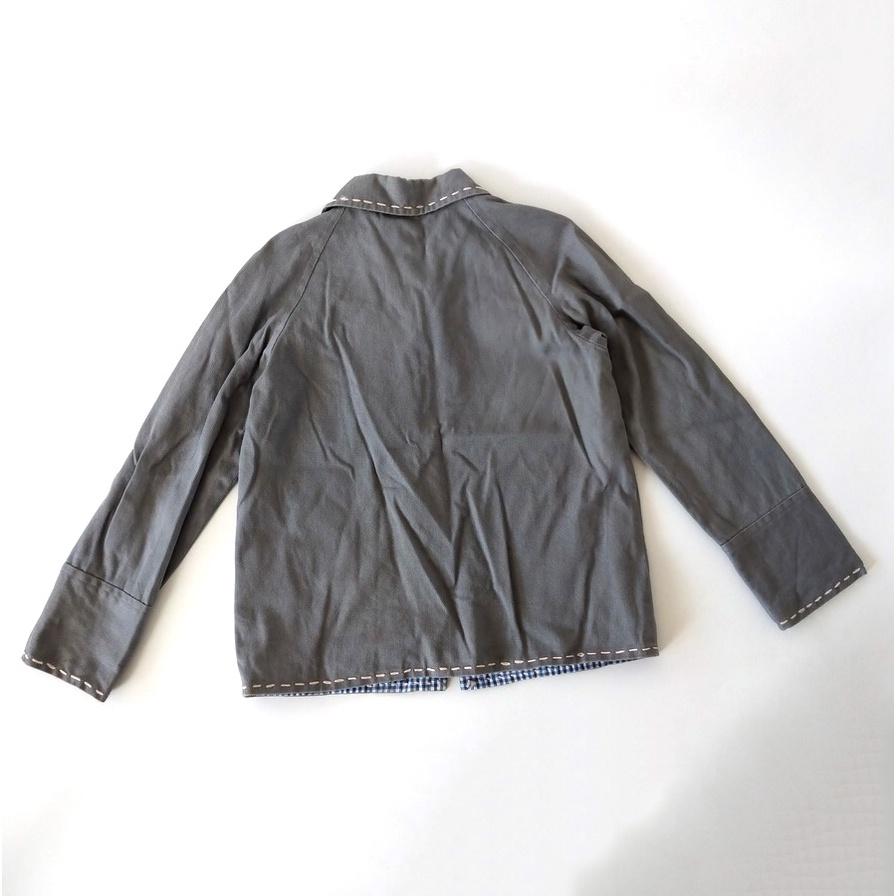 220201日本製灰色白色線條口袋外套上衣二手-細節圖2