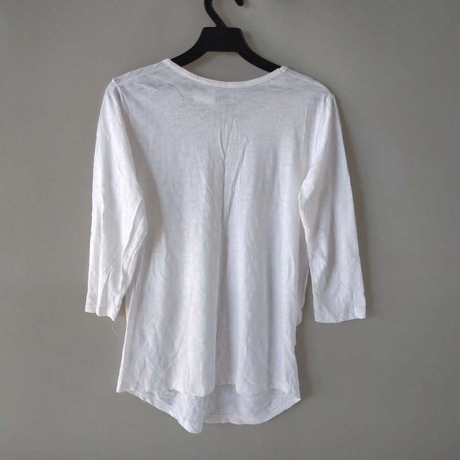 220201b-company白色上衣二手-細節圖2