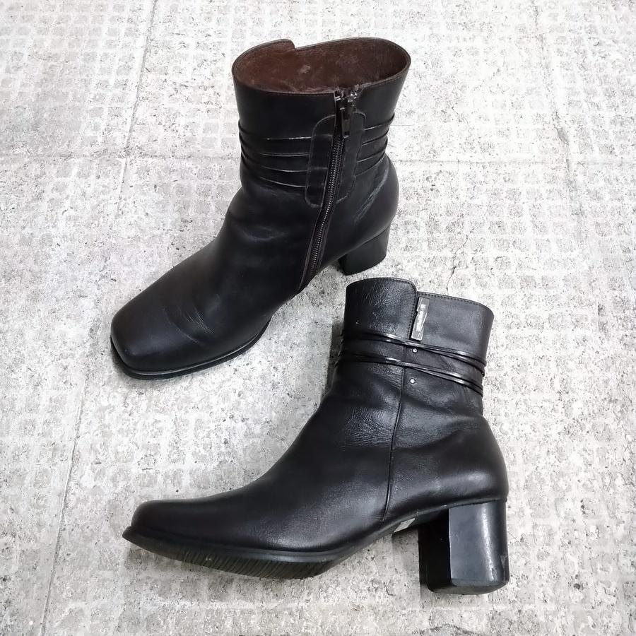 220301褐色真皮方頭粗跟短靴70號(24-24.5cm) 原價2580 二手-細節圖2