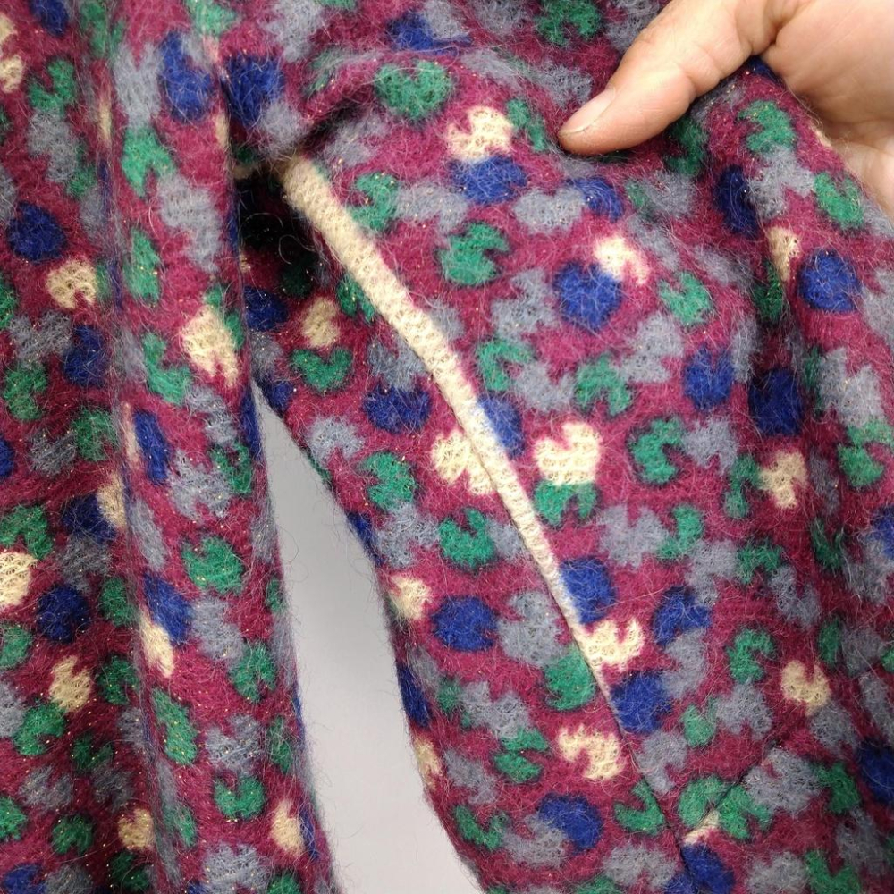 220103舊愛古著紫藍綠葉子圖樣毛料長秋冬大衣二手 一邊袖子內側有瑕疵-細節圖4