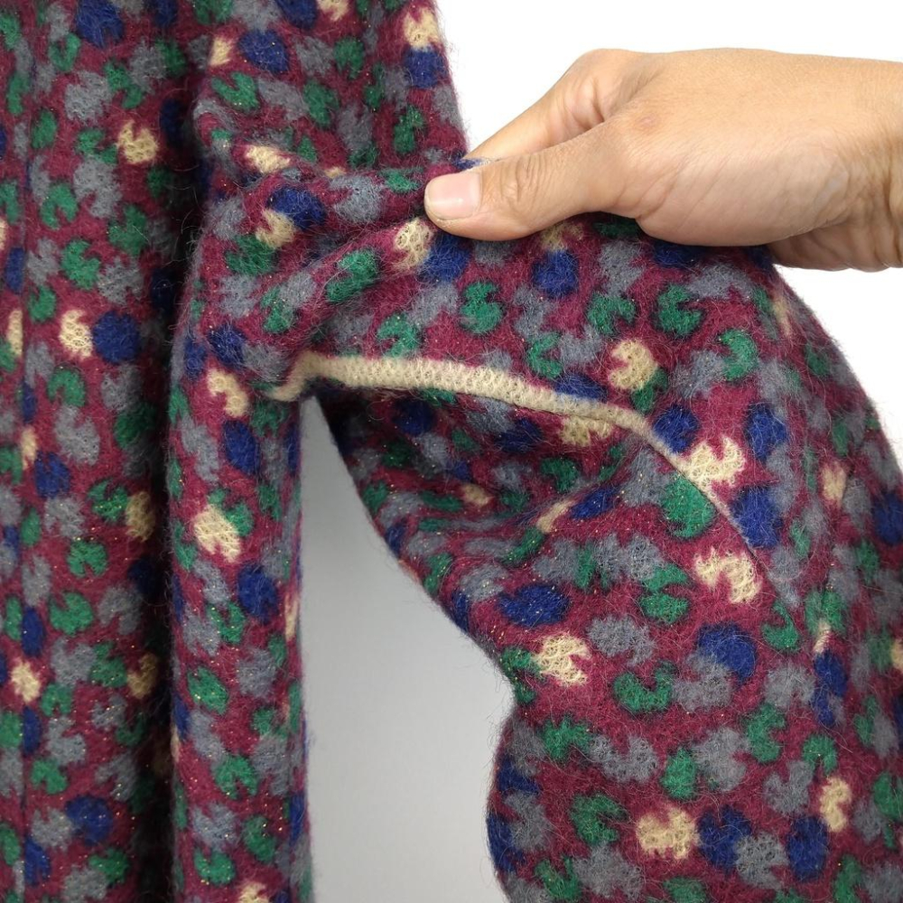 220103舊愛古著紫藍綠葉子圖樣毛料長秋冬大衣二手 一邊袖子內側有瑕疵-細節圖5