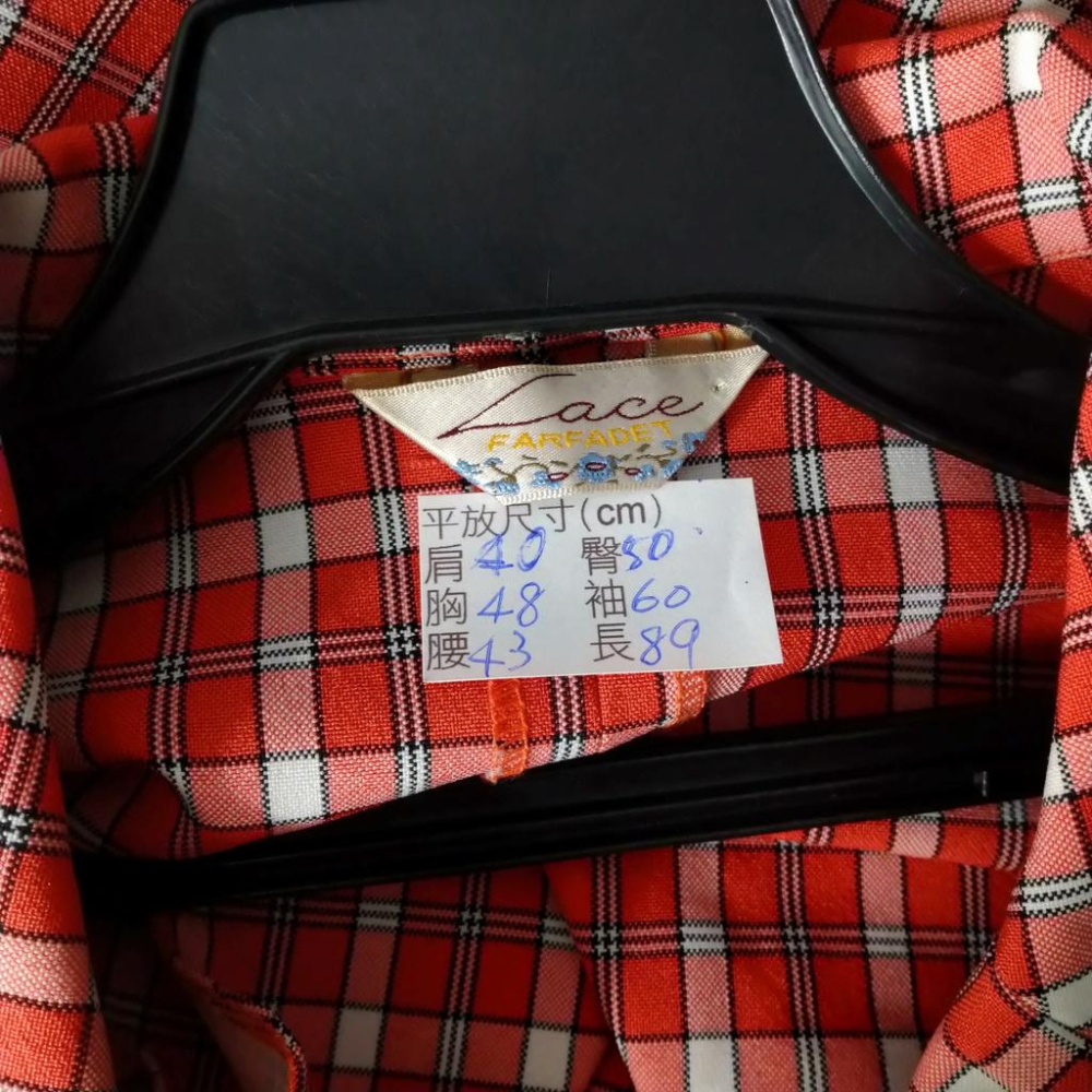 220103LACE紅黑格紋長板口袋西裝式薄外套二手-細節圖3