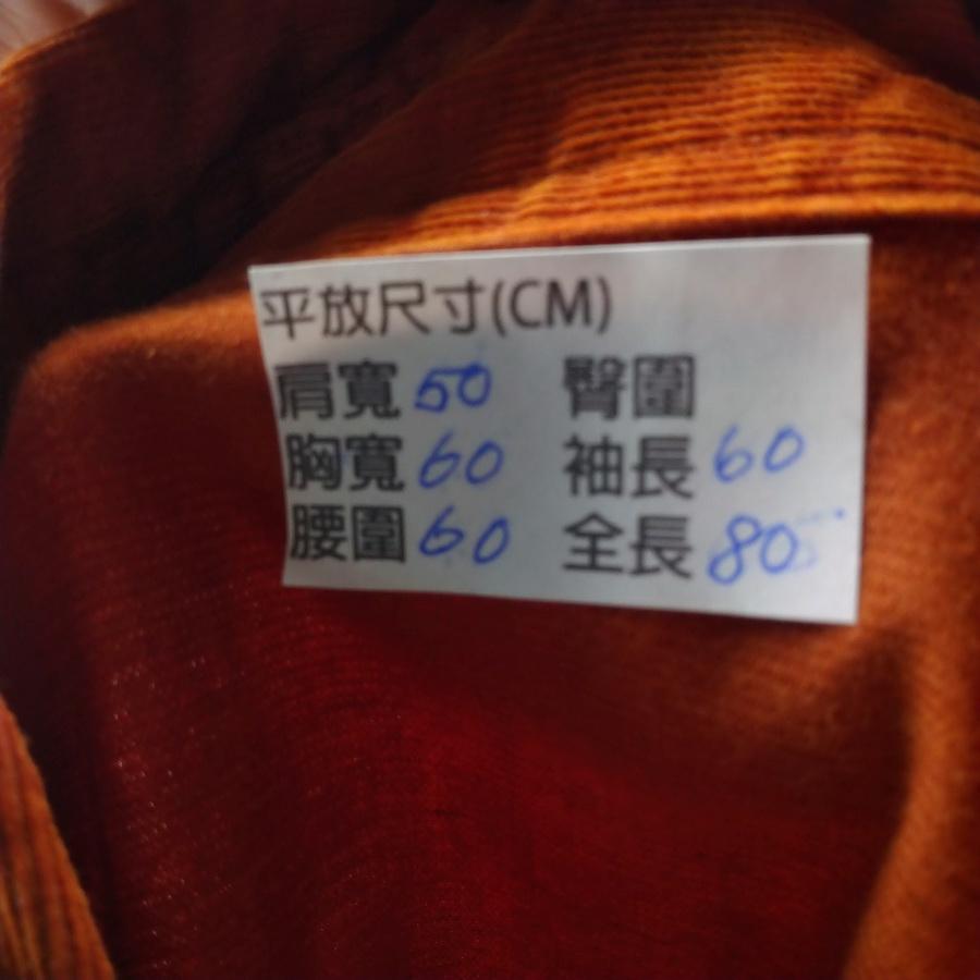 211004橘紅色絨布玫瑰花圖樣襯衫二手-細節圖3