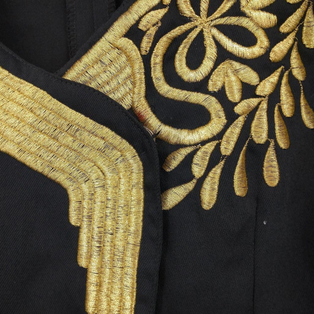 220103舊愛古著金色電繡圖騰圖樣黑色外套秋冬大衣二手-細節圖2