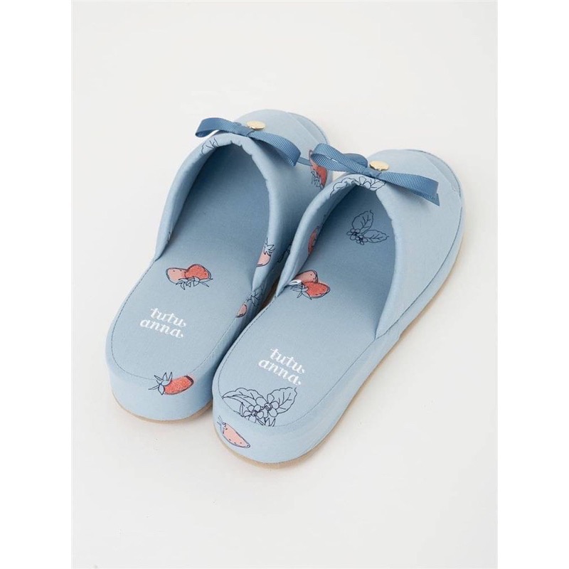 [現貨2雙，馬上寄出]🇯🇵可愛草莓🍓蝴蝶結小圓牌增高拖鞋-細節圖2