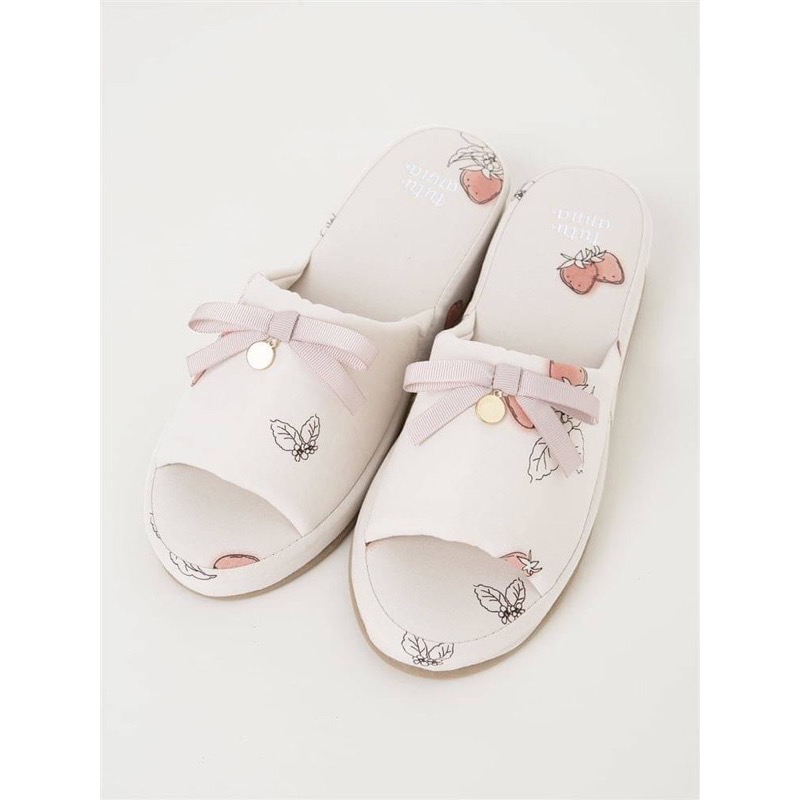 [現貨2雙，馬上寄出]🇯🇵可愛草莓🍓蝴蝶結小圓牌增高拖鞋-細節圖4