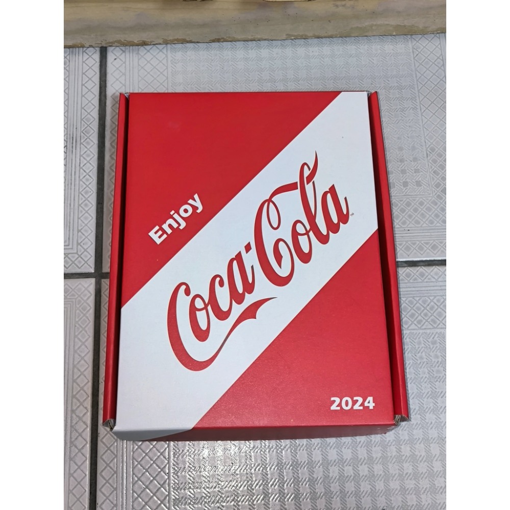 全新未用 可口可樂 2024 筆記本 手札 高質感 禮物 收藏 coco cola-細節圖2