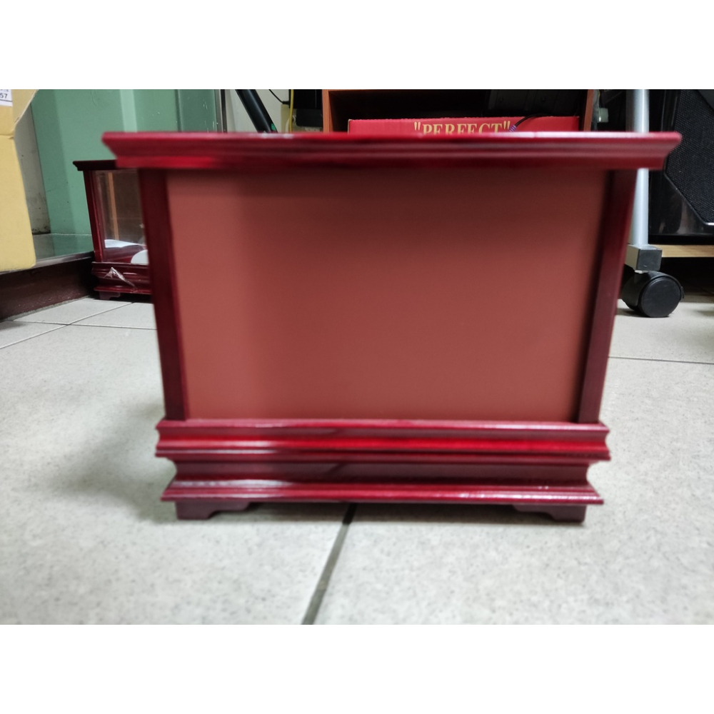 二手-玻璃木框 展示盒 展示櫃 包裝盒 公仔收納盒 立體擺件盒 尺寸標示如圖-細節圖3