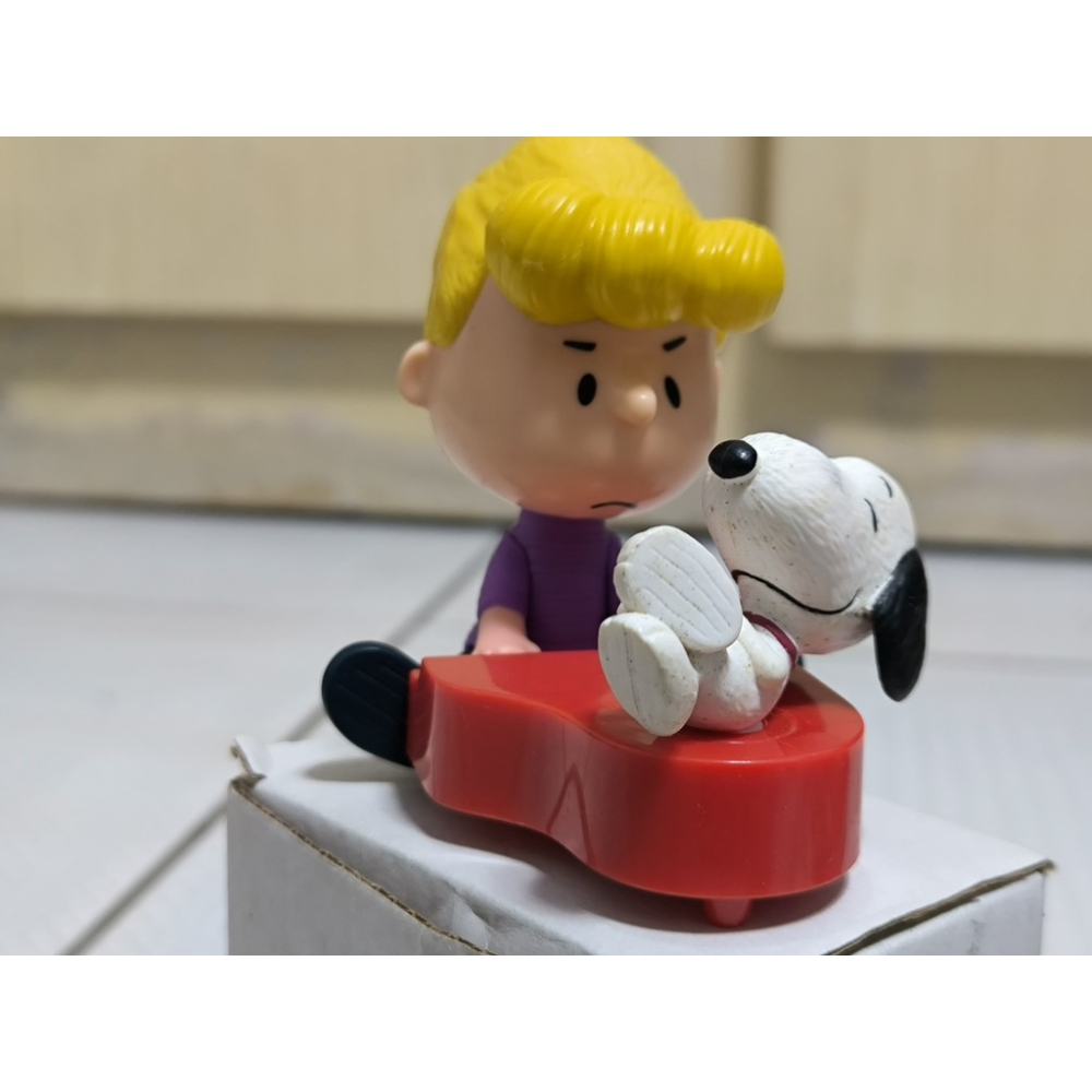 二手玩具-2015 絕版玩具 史努比 謝勒德 彈鋼琴-細節圖2