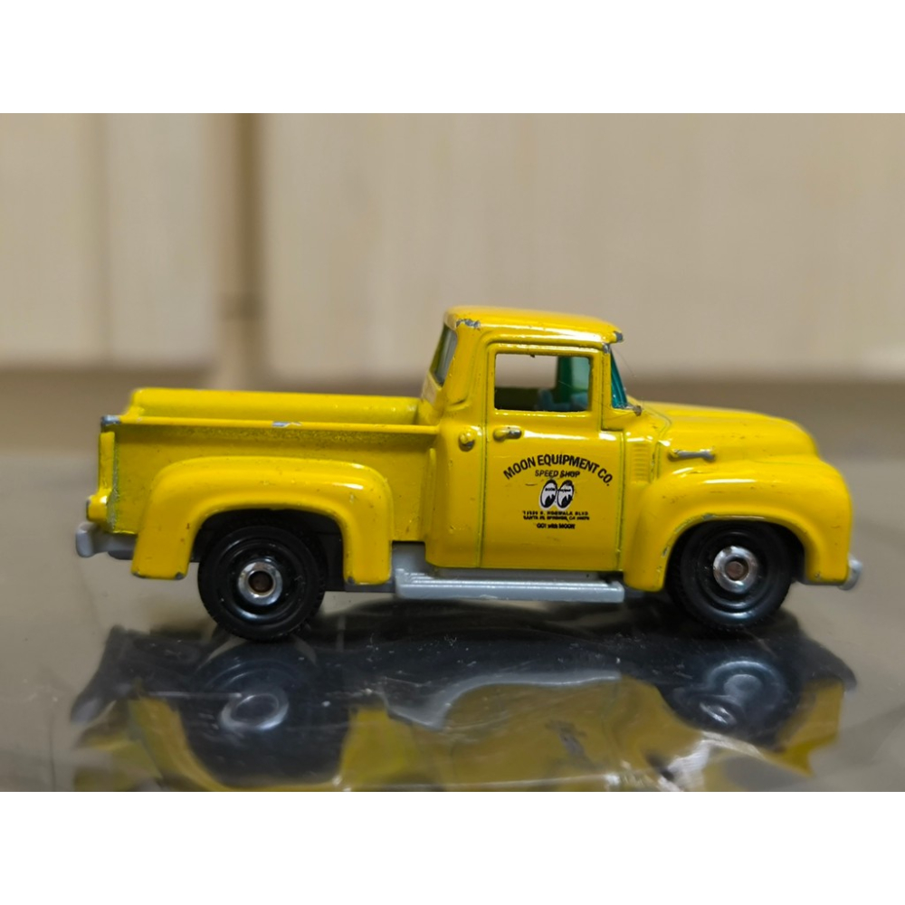 二手玩具汽車-Matchbox 1956 FORD F-100 Pickup MOONEYES EQUIPMENT-細節圖3