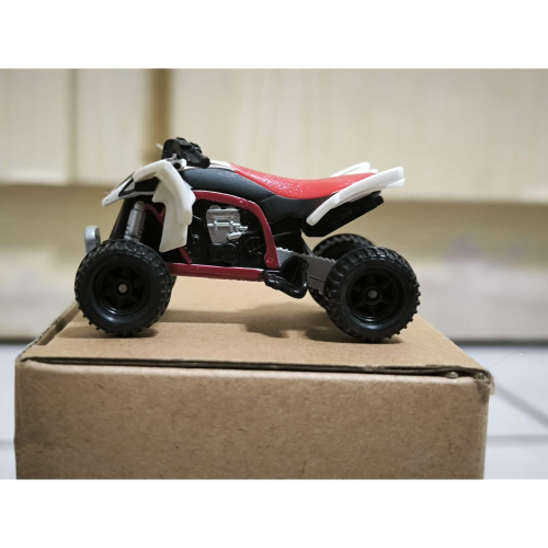 二手玩具-No.96 YAMAHHA YFZ450R 越野機車 白 多美小汽車 TOMICA