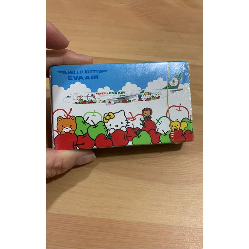 現貨商品 全新商品 Hello Kitty 長榮航空 撲克牌-細節圖4