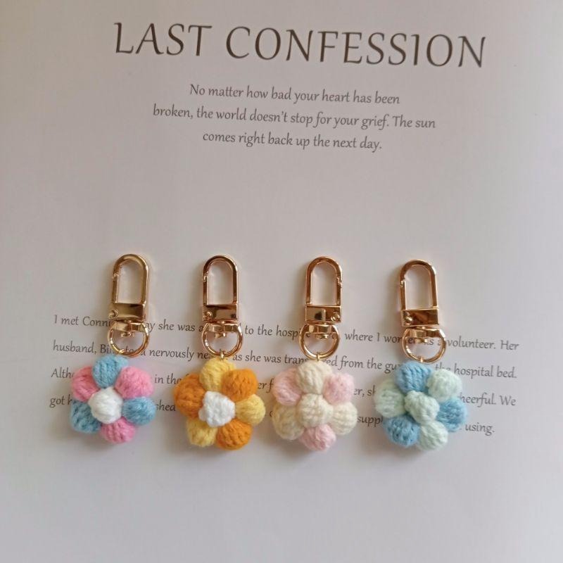 💟雙甯小舖💟 小花朵 airpods 手工編織 吊飾 雙色 鑰匙圈 泡芙花-細節圖2