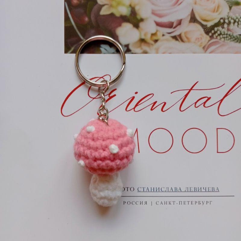 💟雙甯小舖💟 繽紛 蘑菇 手工編織 鑰匙圈 吊飾 手作 毛線編織 彩色-細節圖4