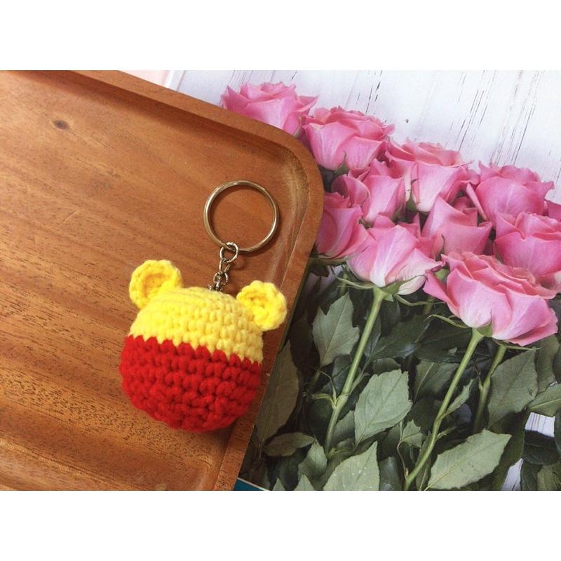 💟雙甯小舖💟 小熊維尼 米奇 米妮 毛線針織娃娃 鑰匙圈 三眼怪 迪士尼娃娃 熊抱哥 黛西 唐老鴨 手工編織-細節圖4