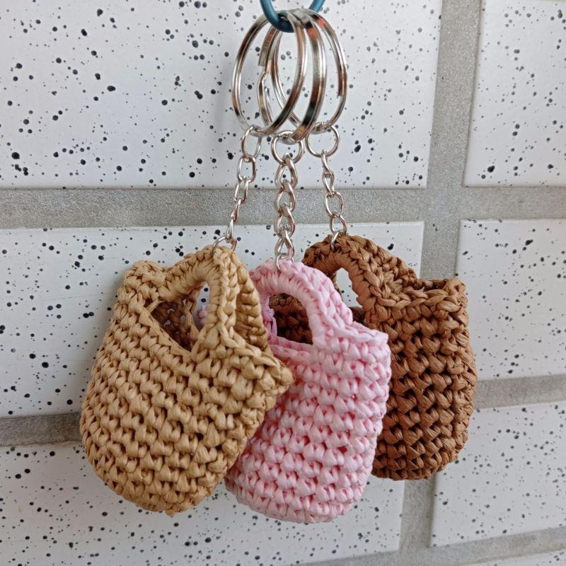 💟雙甯小舖💟 手工編織 迷你水桶包 拉菲草紙線 小提袋 鑰匙圈 防水 吊飾-細節圖2