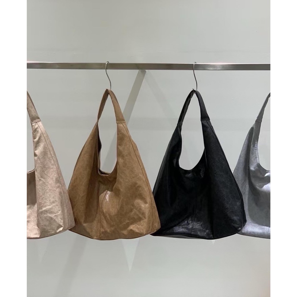 Dearni 大型托特包🫐 大容量好裝好背 仿真皮革紋路-細節圖7