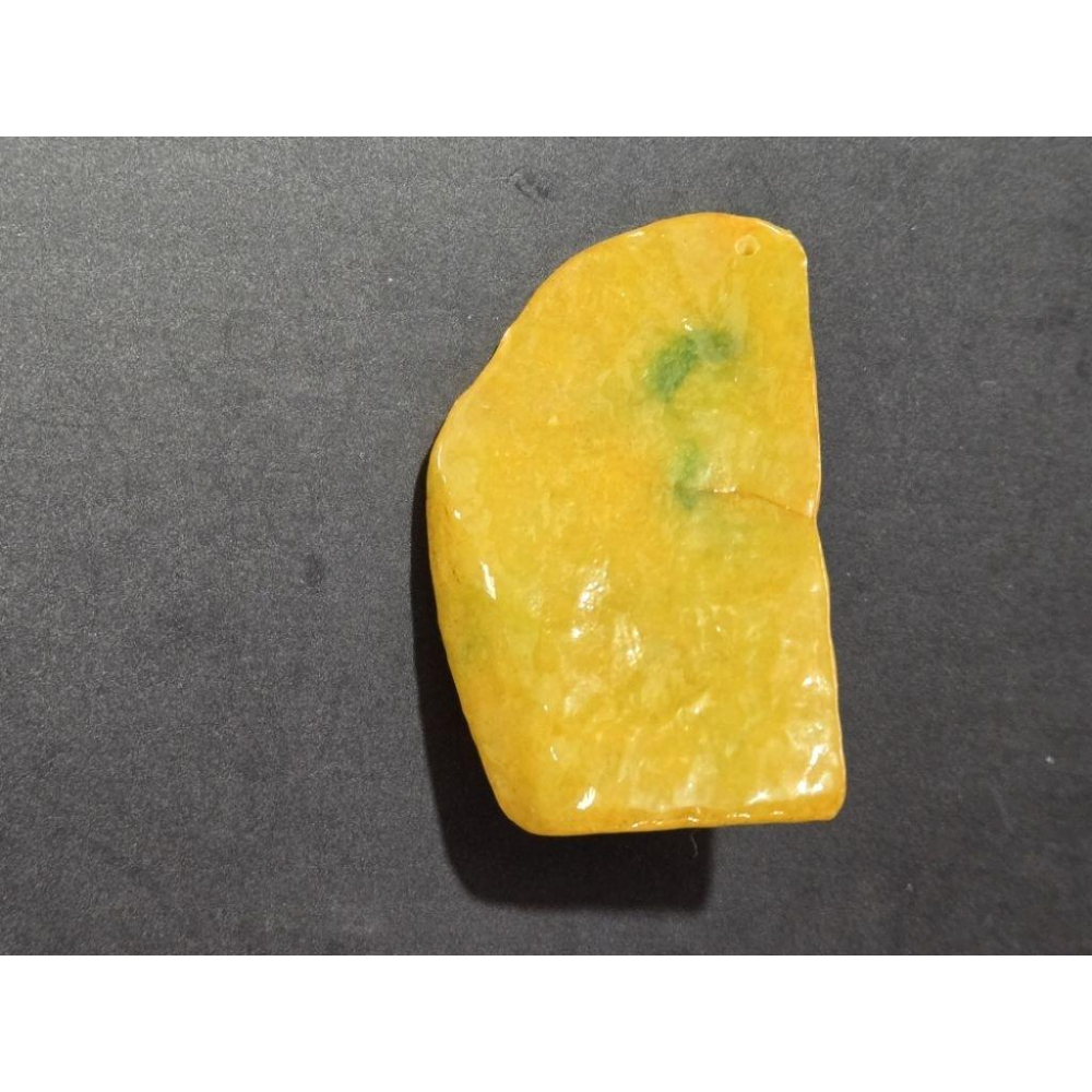 【七彩翡翠】 0390 天然A貨 緬甸 翡翠 原石掛件 原石 吊墜 墜子 吊飾  隨形牌 黃+綠-細節圖2