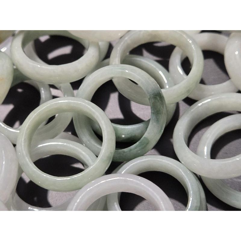 【七彩翡翠】 緬甸 天然翡翠A貨 翡翠 成品 戒指 玉戒 晴水 飄花 招財 招桃花 尾戒 防小人台灣 現貨-細節圖2