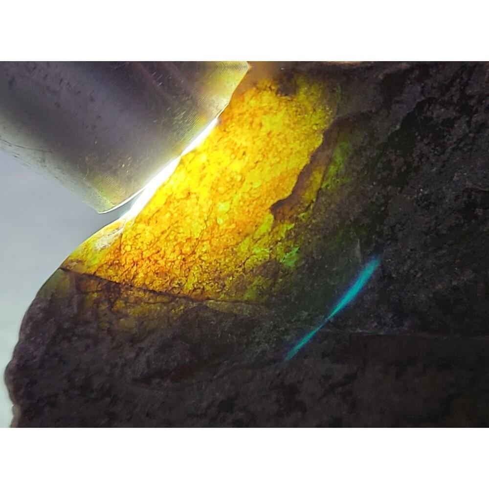 【七彩翡翠】危料 瓜料 瓜地馬拉 脫砂 發黑 原石 賭 冰種 牌子 戒面 台灣出貨  158g-細節圖2