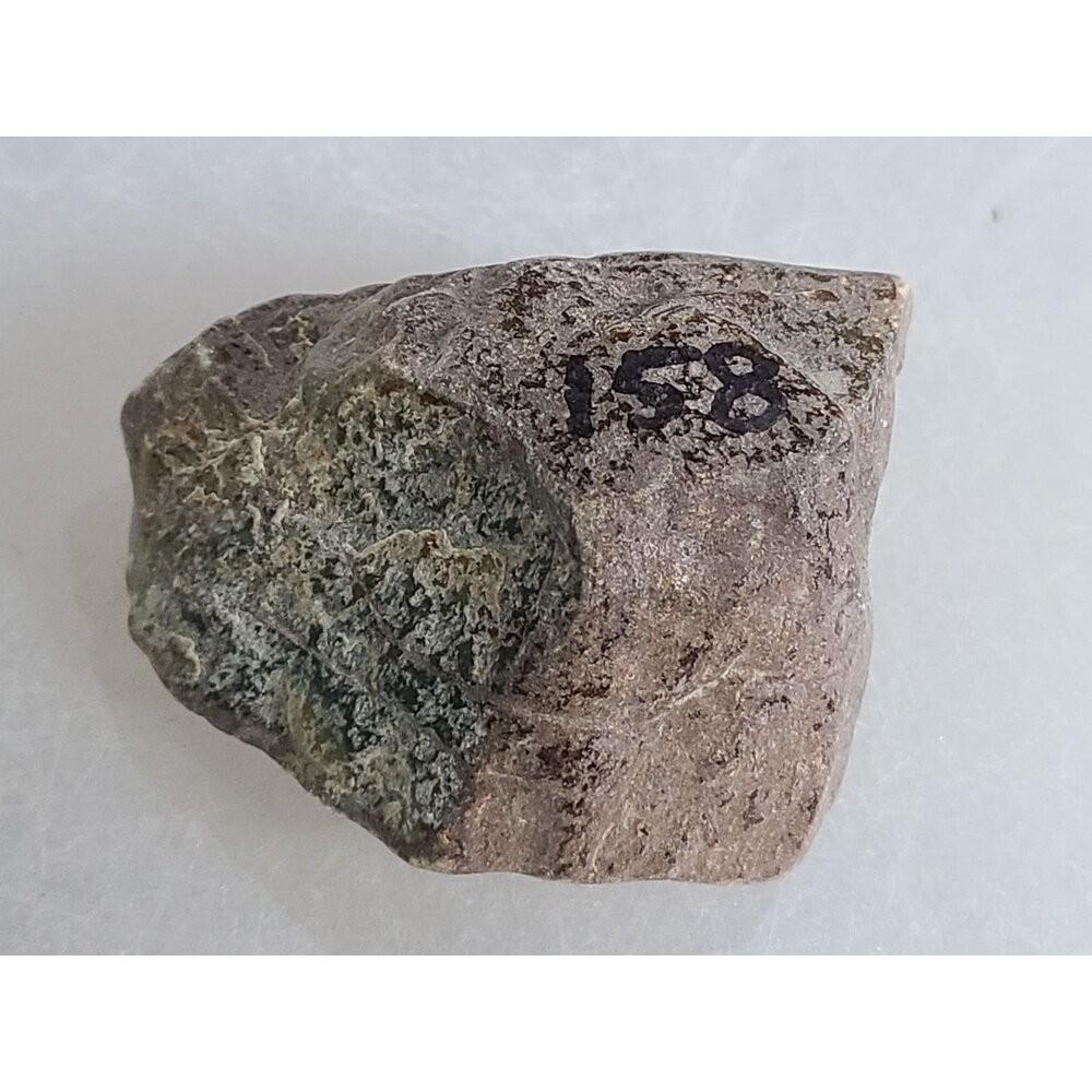 【七彩翡翠】危料 瓜料 瓜地馬拉 脫砂 發黑 原石 賭 冰種 牌子 戒面 台灣出貨  158g-細節圖6