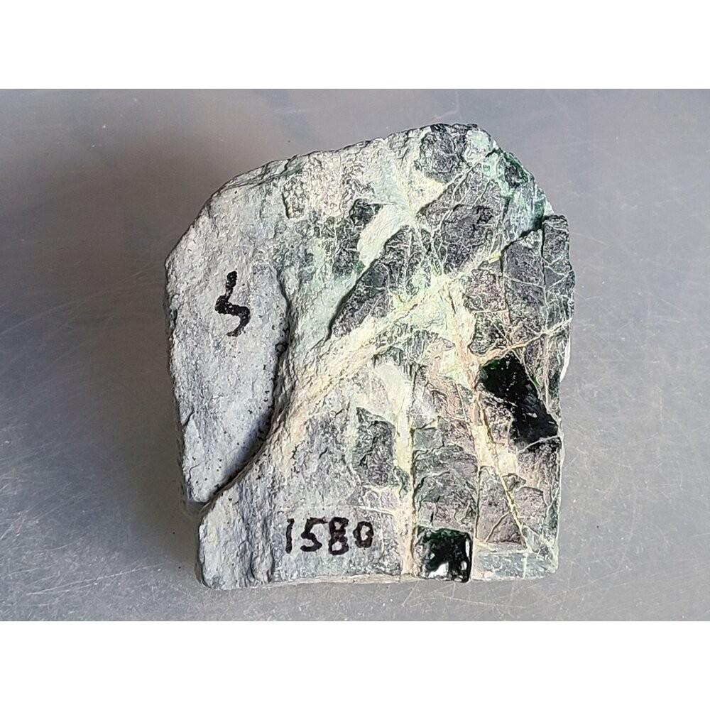 【七彩翡翠】危料 瓜料 瓜地馬拉 墨翠 原石 賭 牌子 戒面 台灣出貨  1580g-細節圖8