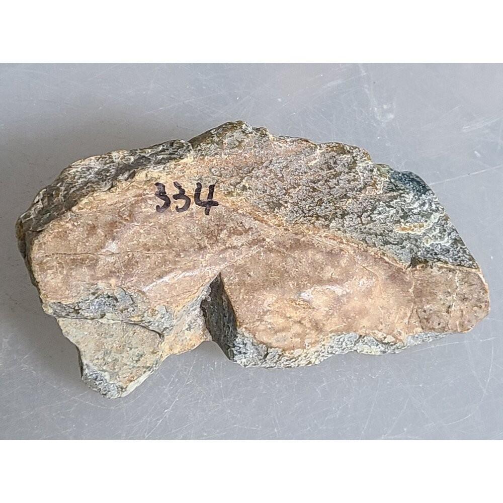 【七彩翡翠】危料 瓜料 瓜地馬拉 脫砂 發黑 原石 賭 冰種 牌子 戒面 台灣出貨  334g-細節圖7