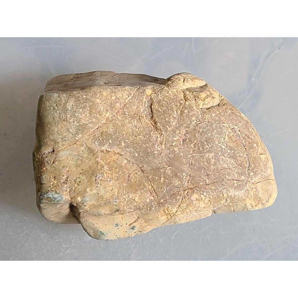 【七彩翡翠】危料 瓜料 瓜地馬拉 脫砂 發黑 原石 賭 冰種 牌子 戒面 台灣出貨  520g-細節圖5