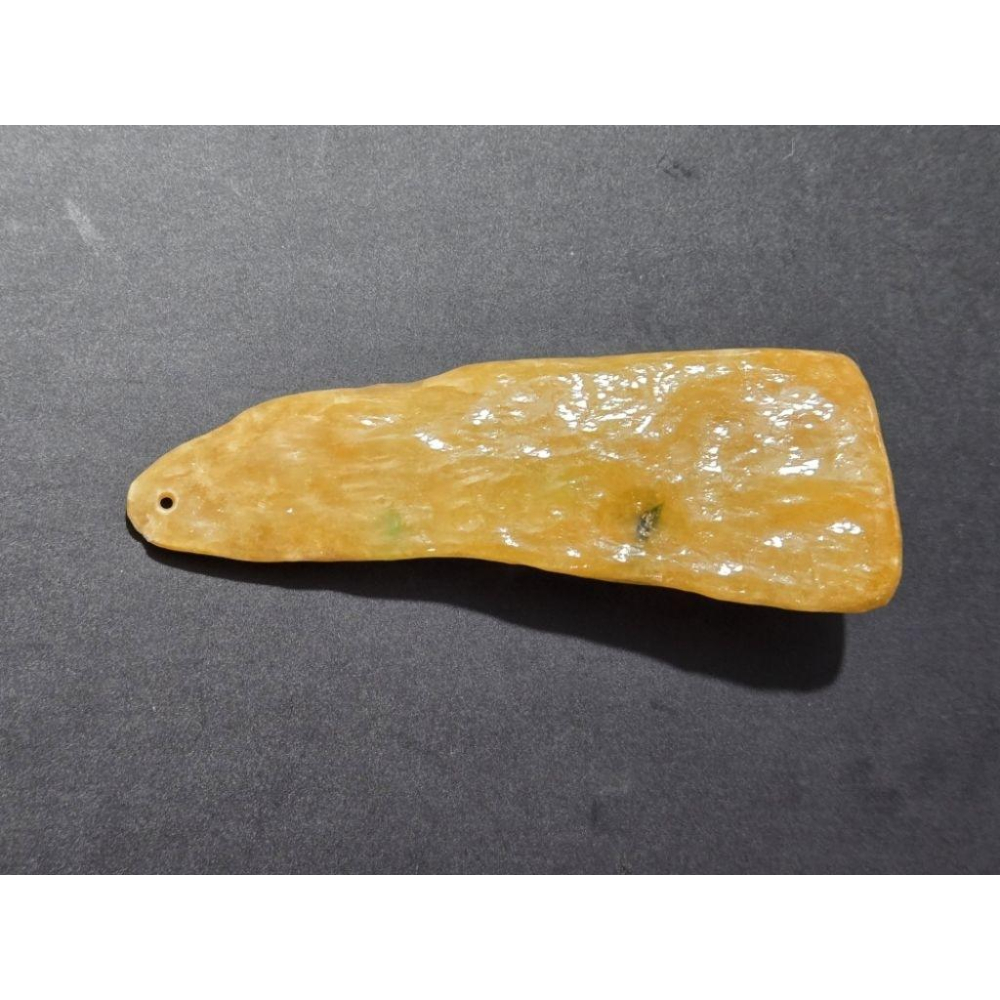 【七彩翡翠】 0391 天然A貨 緬甸 翡翠 原石掛件 原石 吊墜 墜子 吊飾  隨形牌 黃+綠 黃翡-細節圖3