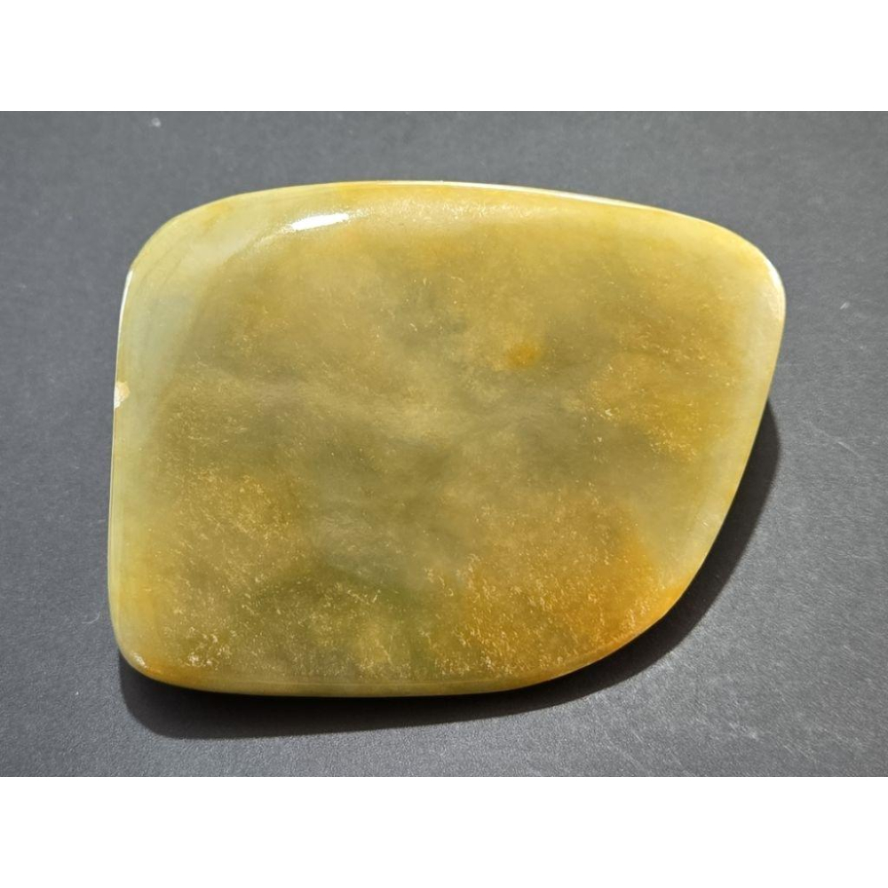 【七彩翡翠】 0403 天然A貨 緬甸 翡翠 原石掛件 原石 吊墜 墜子 吊飾  隨形牌 黃翡-細節圖4