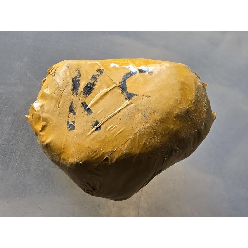 【七彩翡翠】 緬甸 翡翠 天然 原石 全賭石 莫灣基 場口 黃包料 蒙包料 緬甸直達 418g-細節圖2
