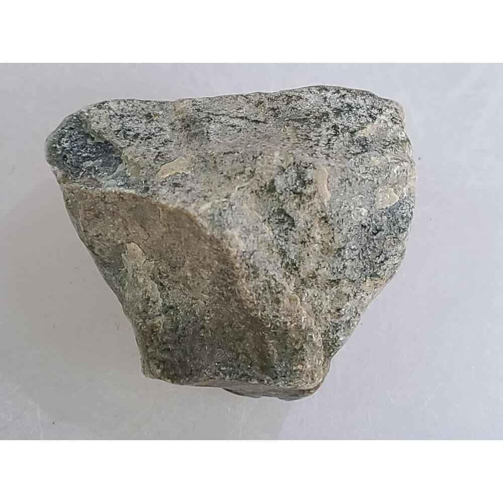 【七彩翡翠】危料 瓜料 瓜地馬拉 脫砂 發黑 原石 賭 冰種 牌子 戒面 台灣出貨  200g-細節圖6