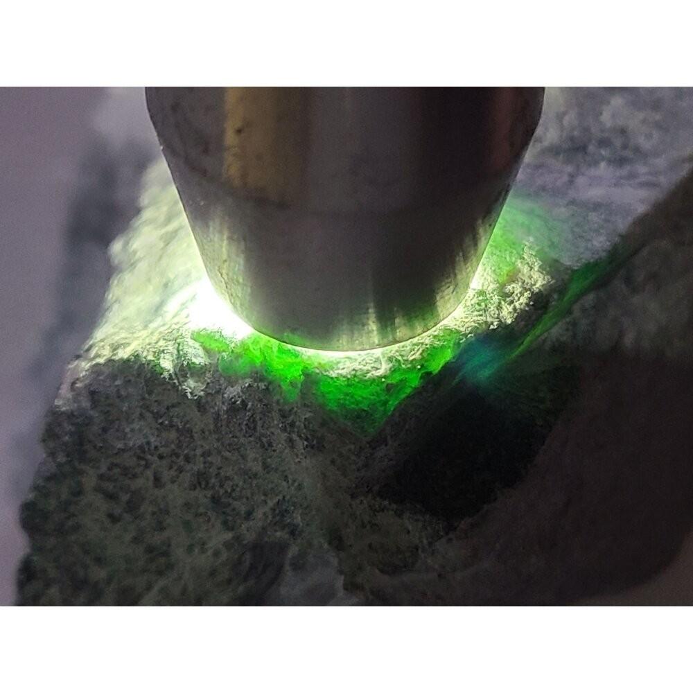 【七彩翡翠】危料 瓜料 瓜地馬拉 墨翠 原石 賭 牌子 戒面 台灣出貨  823g-細節圖5