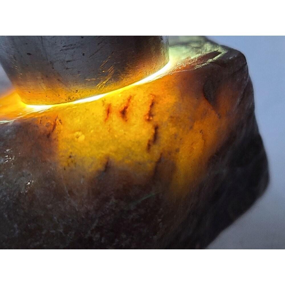 【七彩翡翠】危料 瓜料 瓜地馬拉 脫砂 發黑 原石 賭 冰種 牌子 戒面 台灣出貨  124g-細節圖3