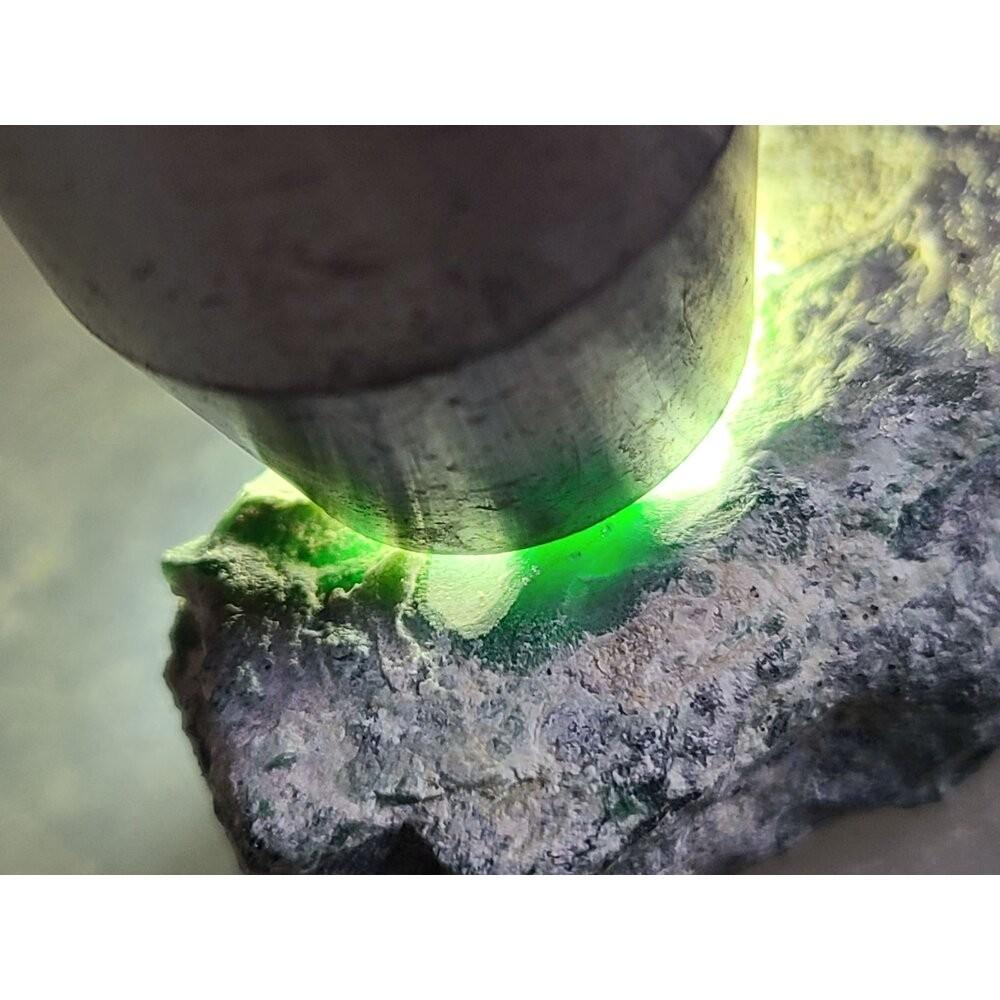 【七彩翡翠】危料 瓜料 瓜地馬拉 墨翠 原石 賭 牌子 戒面 台灣出貨  589g-細節圖4