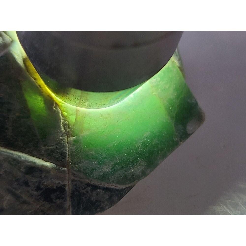 【七彩翡翠】危料 瓜料 瓜地馬拉 脫砂 墨翠 原石 賭 牌子 戒面 台灣出貨  250g-細節圖2