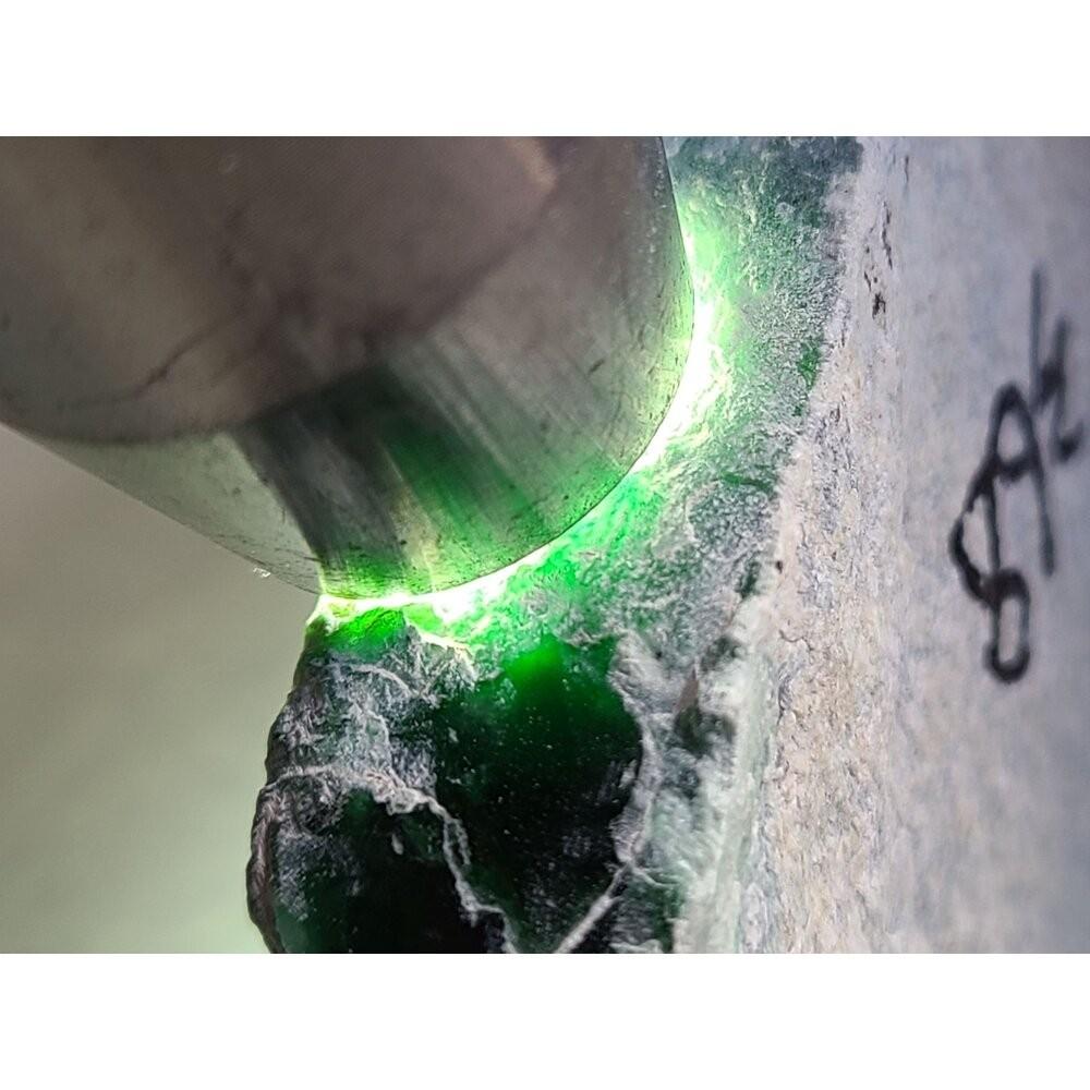 【七彩翡翠】危料 瓜料 瓜地馬拉 墨翠 原石 賭 牌子 戒面 台灣出貨  368g-細節圖4
